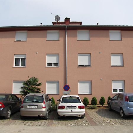 Apartment Aldo PUY Quarto foto