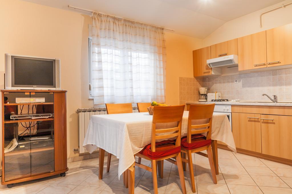 Apartment Aldo PUY Quarto foto
